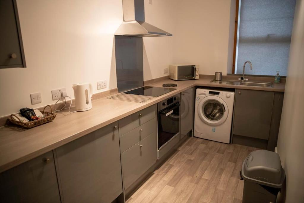 City Centre Apartment Inverness Ngoại thất bức ảnh