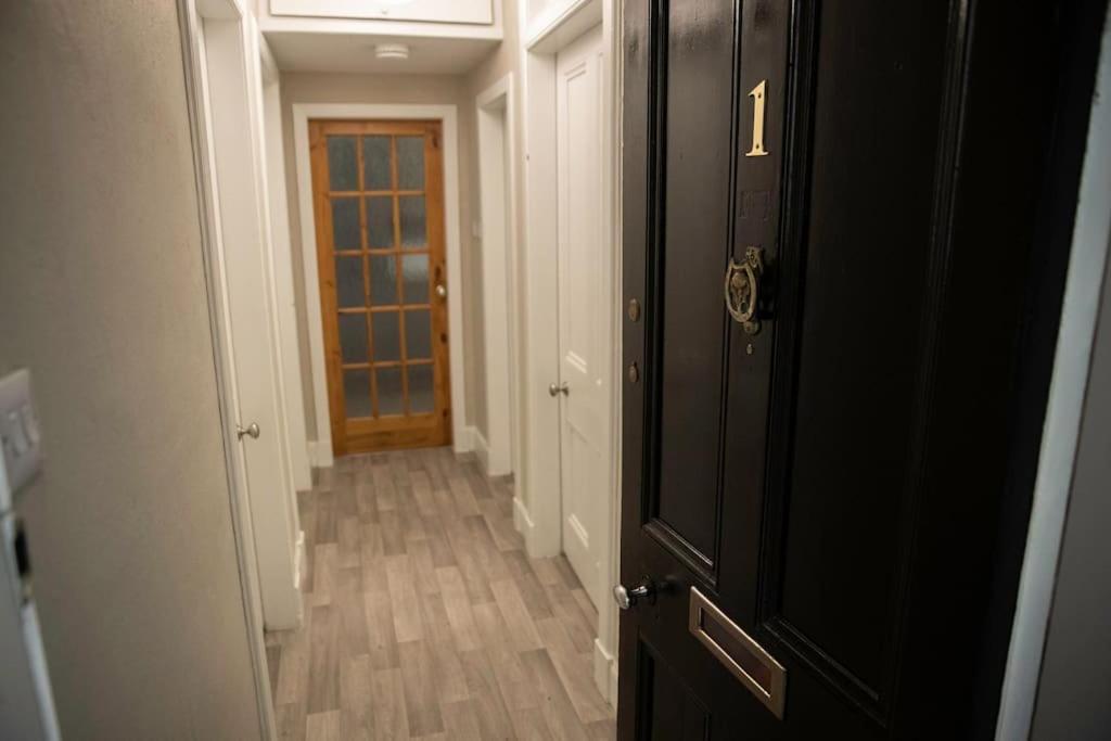 City Centre Apartment Inverness Ngoại thất bức ảnh